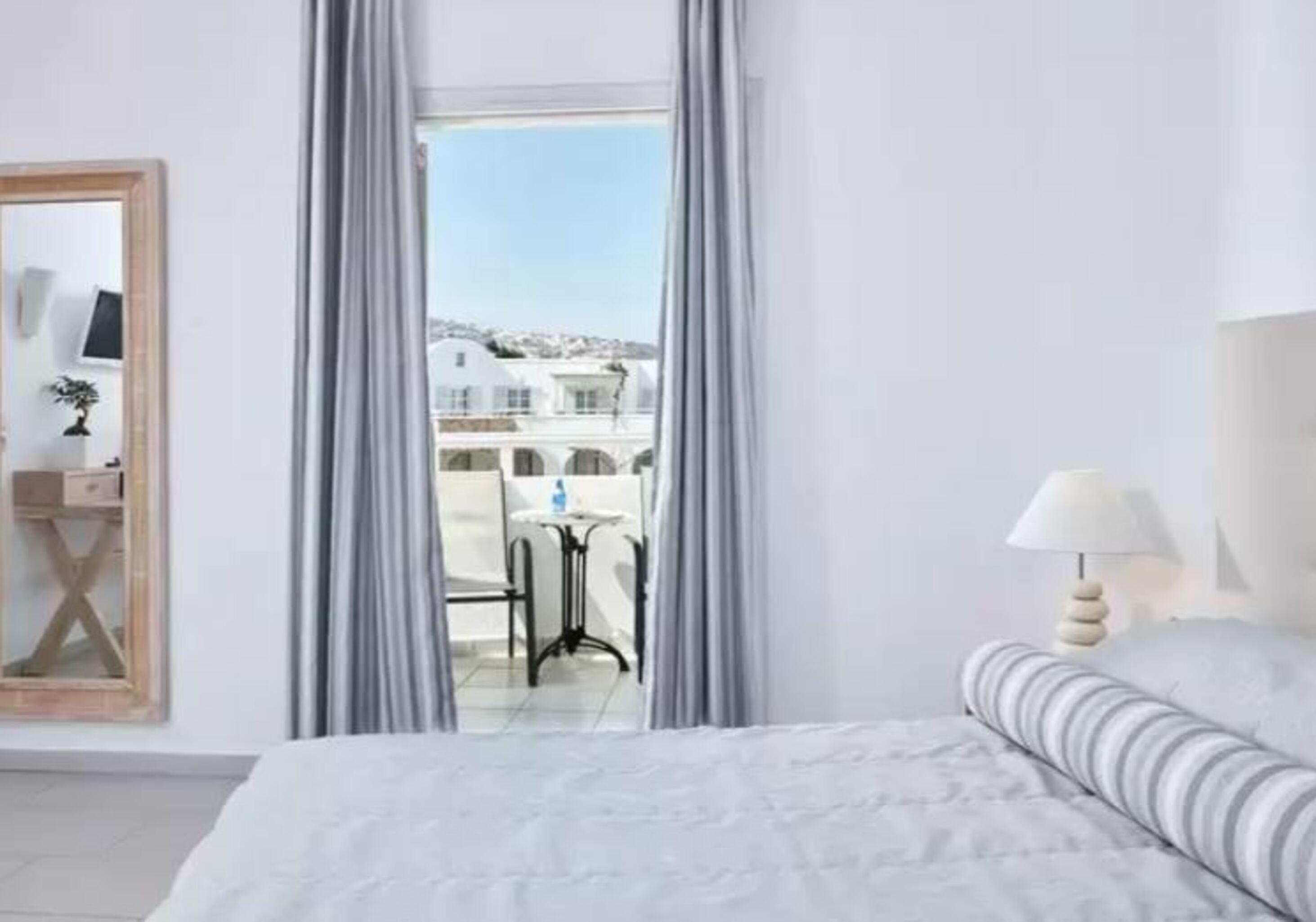 Aegean Plaza Hotel Kamári Eksteriør billede